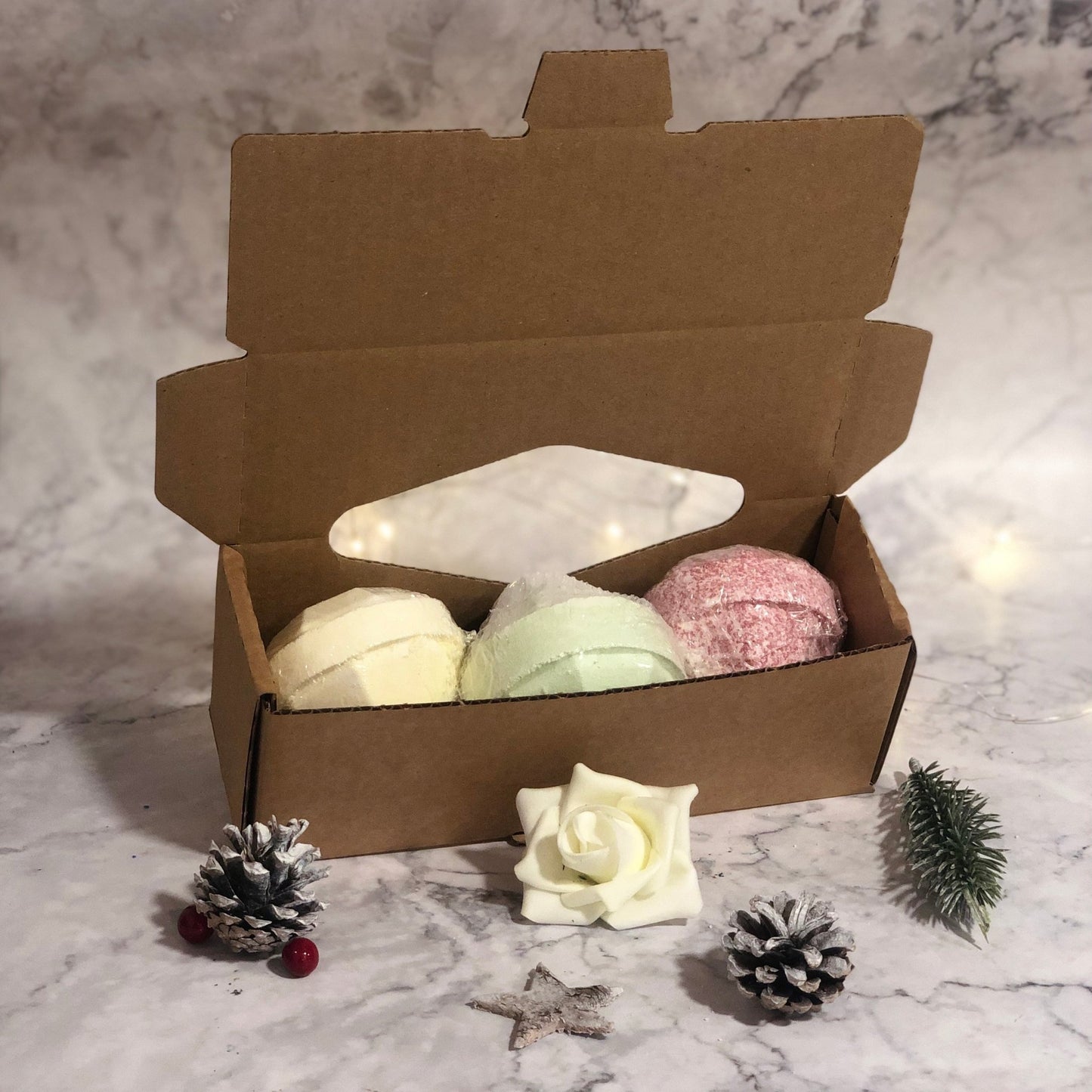 Set Of 3 Gemstone Bathbombs Gift Pack - Mix 2 - Dai’s Sundries